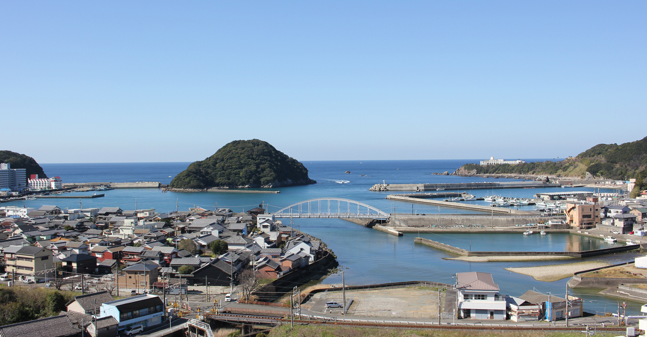稲積島遠景写真