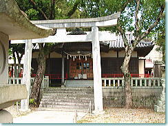 周参見王子神社